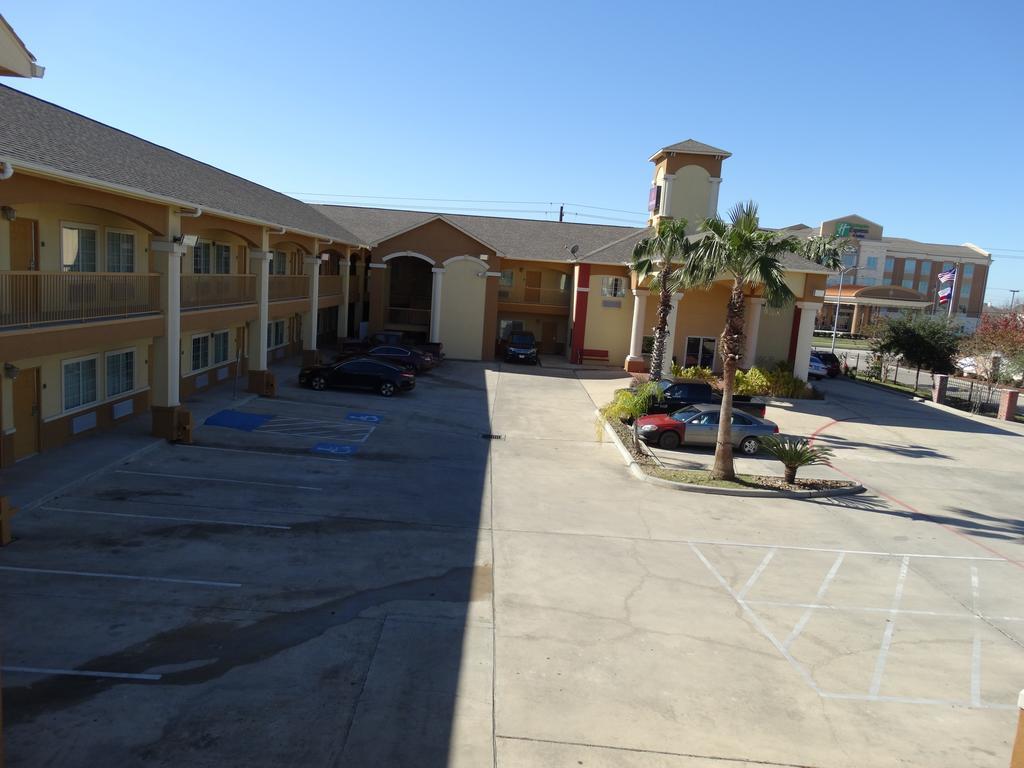 Regency Inn & Suites - Baytown Exteriér fotografie