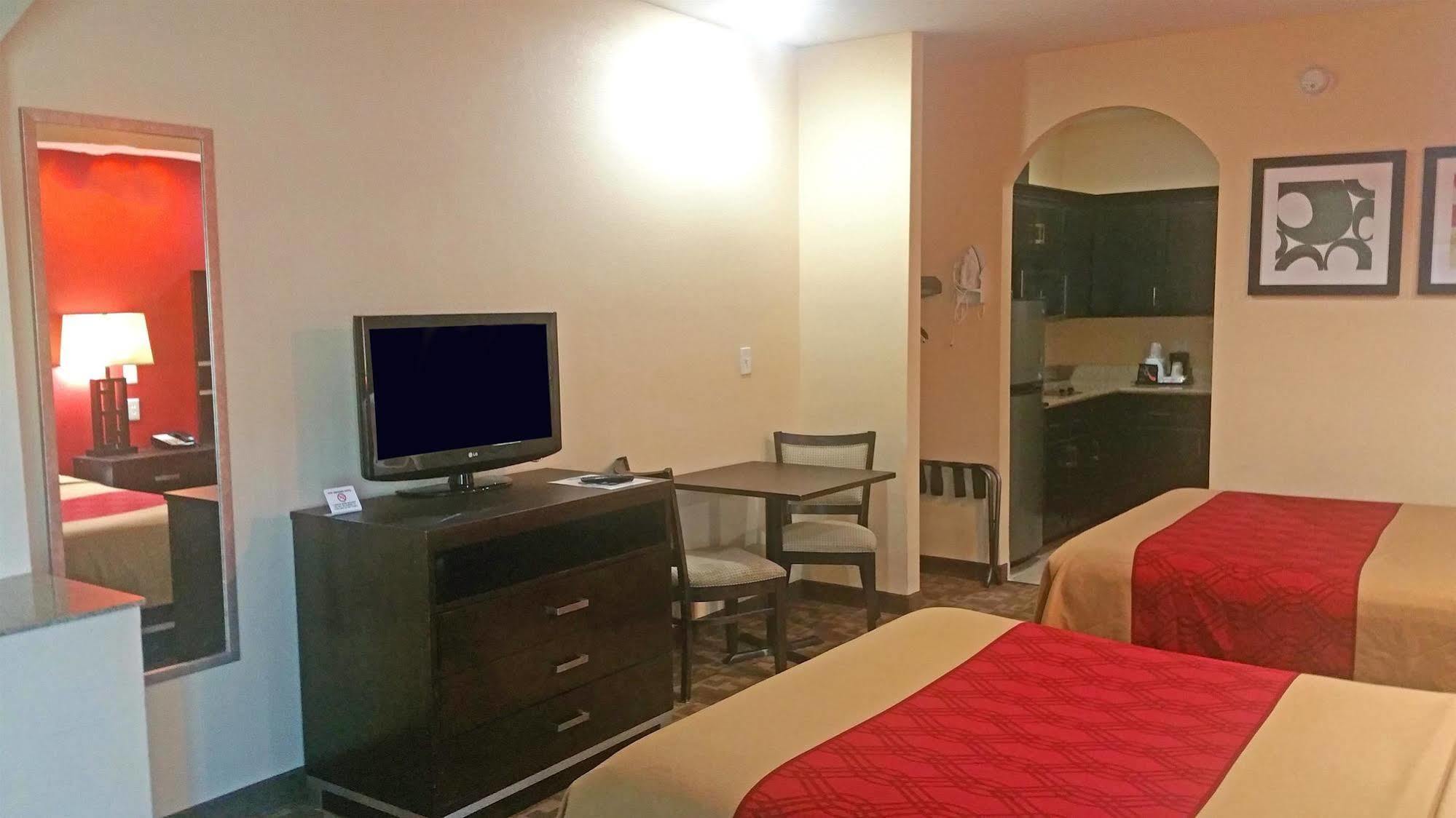 Regency Inn & Suites - Baytown Exteriér fotografie
