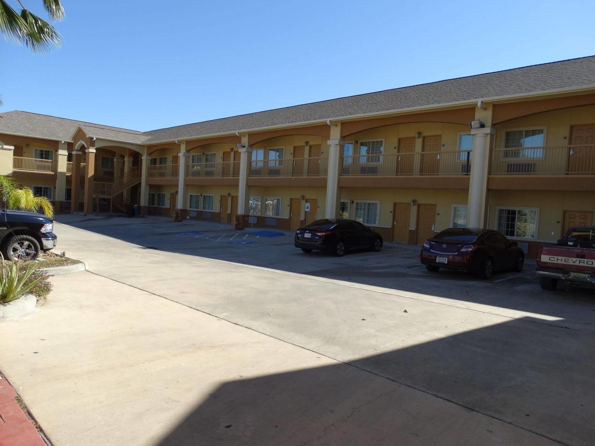 Regency Inn & Suites - Baytown Exteriér fotografie