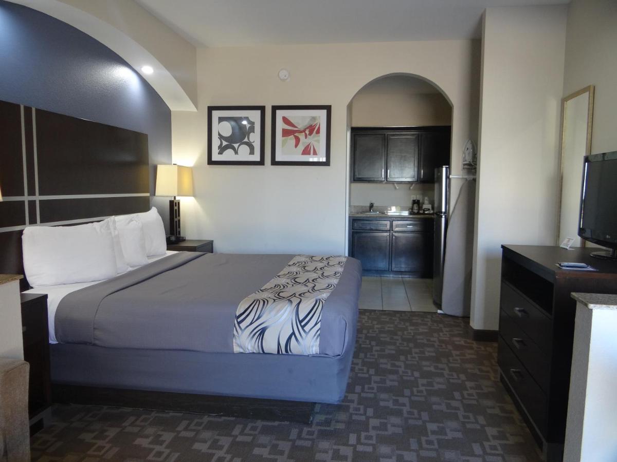 Regency Inn & Suites - Baytown Exteriér fotografie